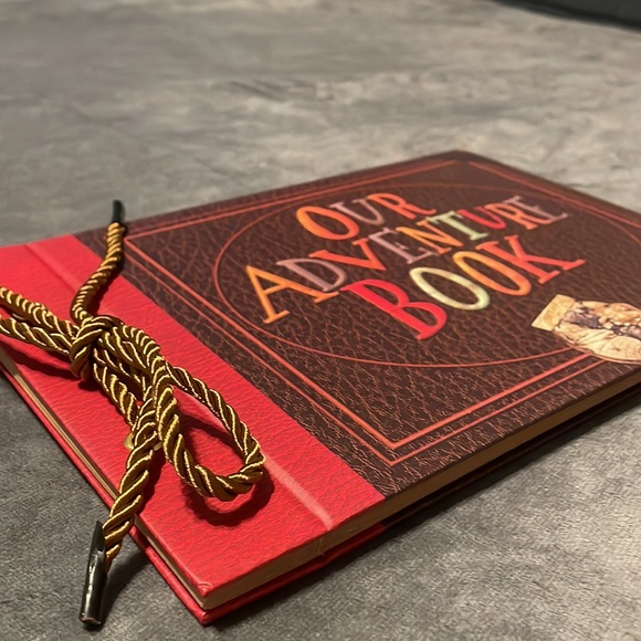 Disney’s UP Our Adventure Book Scrapebook New In Package Heavy Duty Boarding - Picture 2 of 12